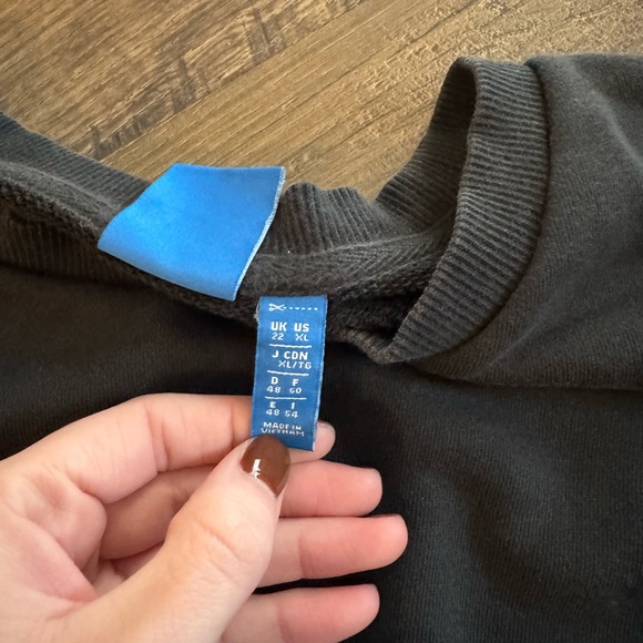 Adidas Black trefoil crew neck sweatshirt Top - Picture 3 of 4